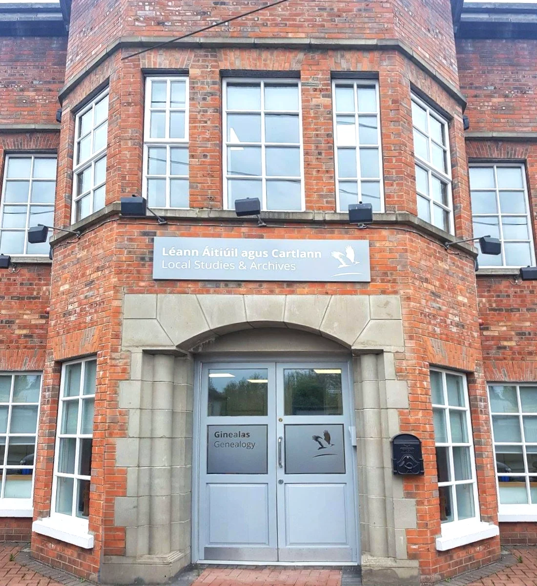 Local Archives Building